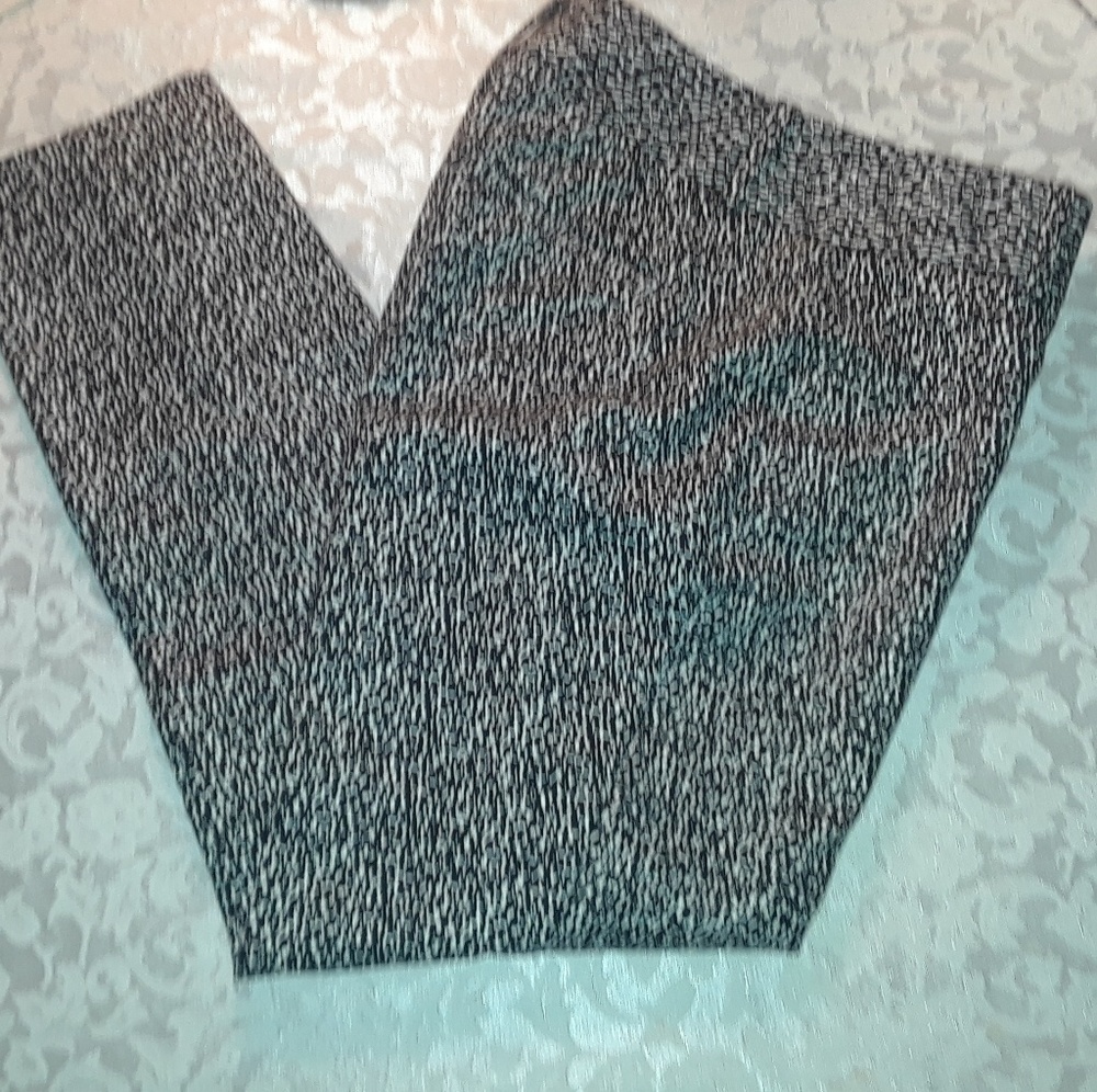 White House Black Market Size 2 Slim Fit Pants